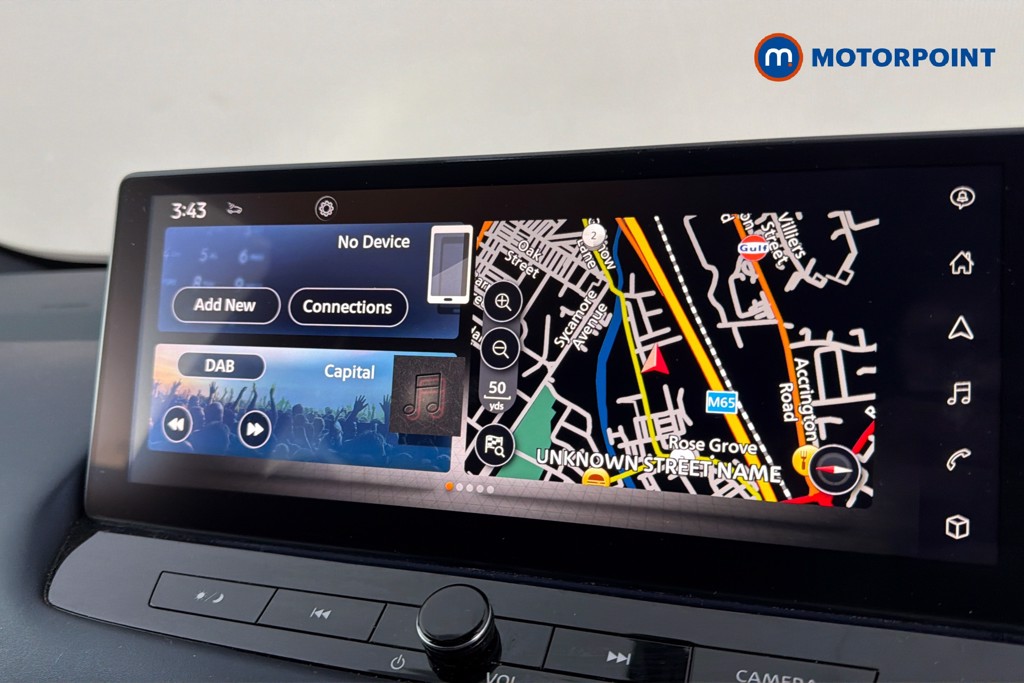 Nissan Qashqai Tekna Manual Petrol SUV - Stock Number (1671841) - 9th supplementary image