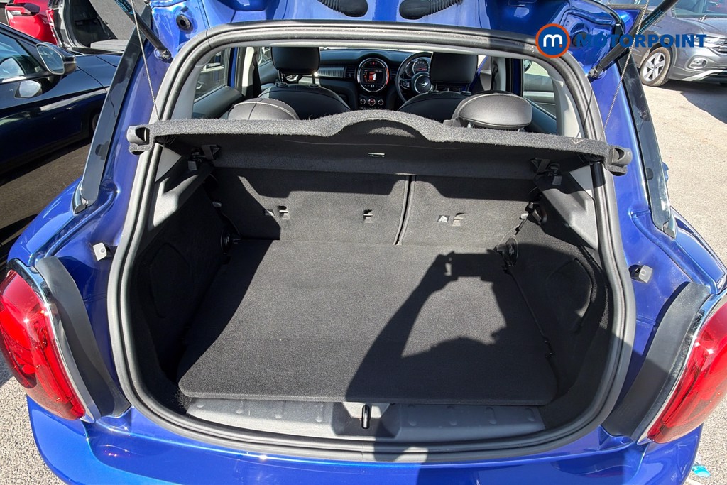 Mini Hatchback Cooper Exclusive Manual Petrol Hatchback - Stock Number (1671913) - 20th supplementary image