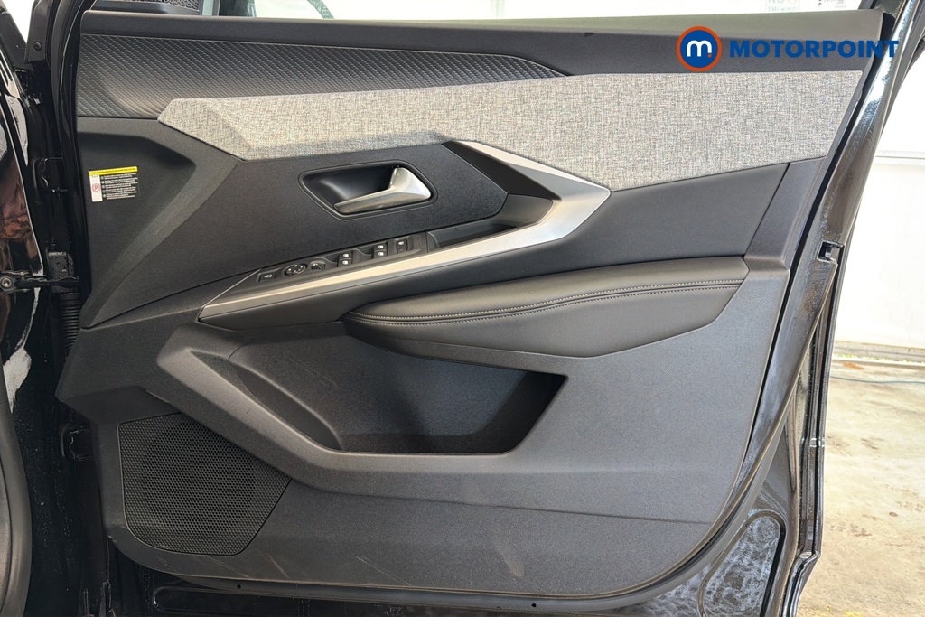 Peugeot 5008 Allure Premium Automatic Petrol SUV - Stock Number (1672162) - 18th supplementary image