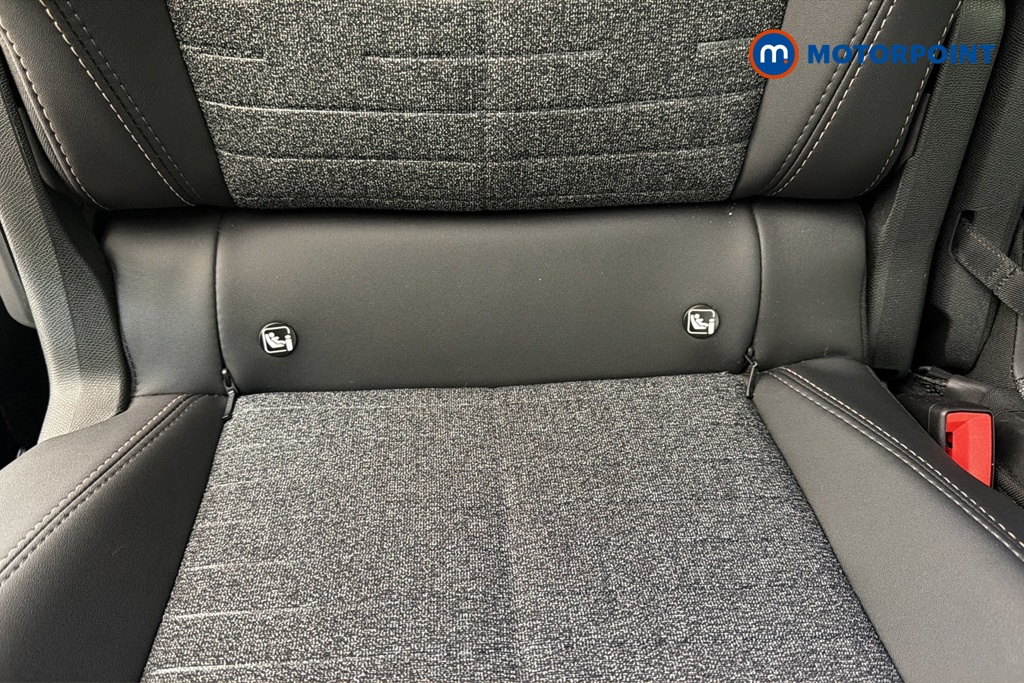 Peugeot 5008 Allure Premium Automatic Petrol SUV - Stock Number (1672162) - 27th supplementary image