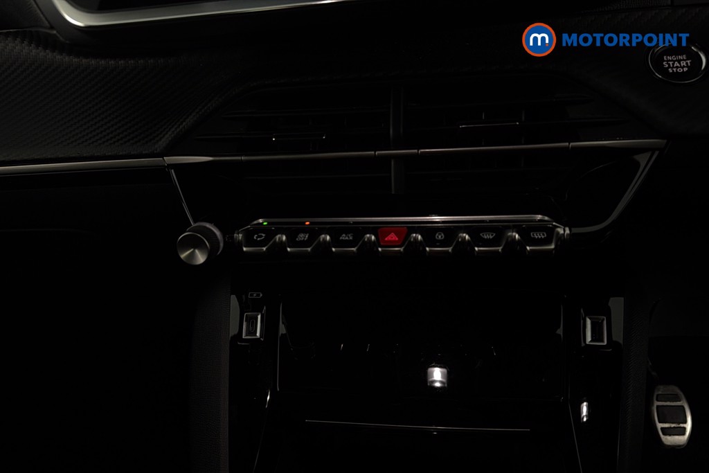 Peugeot 2008 Allure Premium-Plus Manual Petrol SUV - Stock Number (1672168) - 12th supplementary image