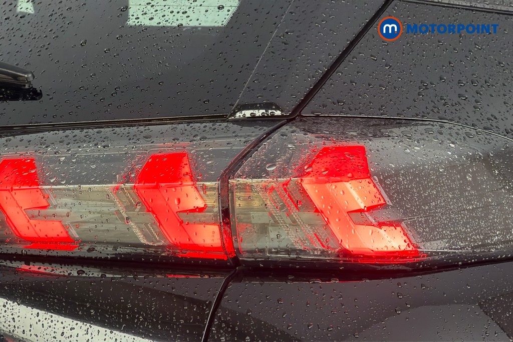 Peugeot 2008 Allure Premium-Plus Manual Petrol SUV - Stock Number (1672168) - 38th supplementary image