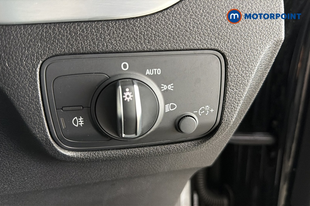 Audi Q2 Black Edition Automatic Diesel SUV - Stock Number (1672351) - 11th supplementary image