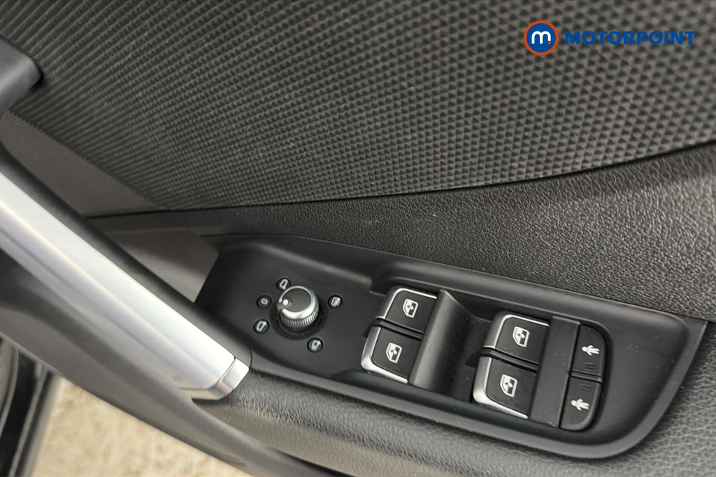 Audi Q2 Black Edition Automatic Diesel SUV - Stock Number (1672351) - 19th supplementary image