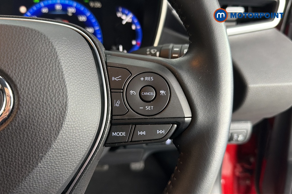 Toyota Corolla Design Automatic Petrol-Electric Hybrid Estate - Stock Number (1672509) - 3rd supplementary image