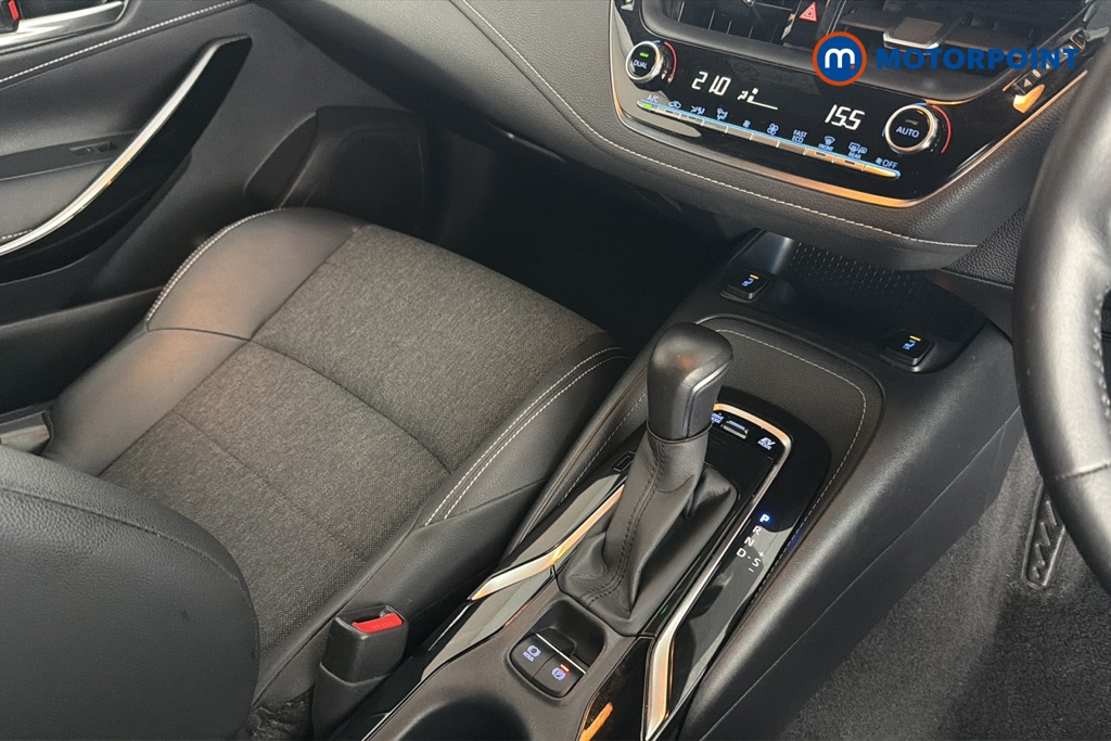 Toyota Corolla Design Automatic Petrol-Electric Hybrid Estate - Stock Number (1672509) - 15th supplementary image