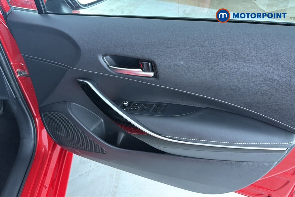 Toyota Corolla Design Automatic Petrol-Electric Hybrid Estate - Stock Number (1672509) - 18th supplementary image