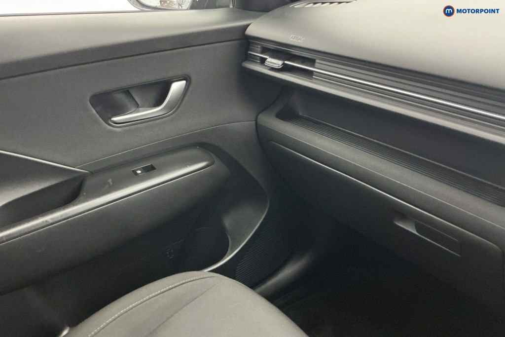 Hyundai Kona Advance Automatic Petrol-Electric Hybrid SUV - Stock Number (1672623) - 10th supplementary image