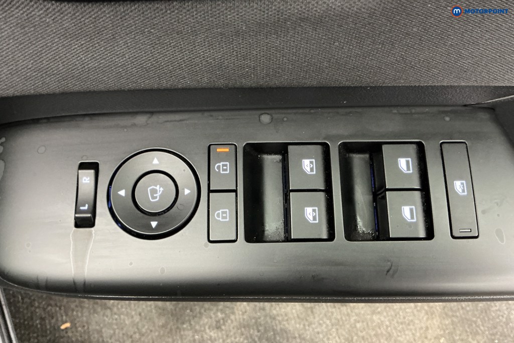 Hyundai Kona Advance Automatic Petrol-Electric Hybrid SUV - Stock Number (1672623) - 16th supplementary image