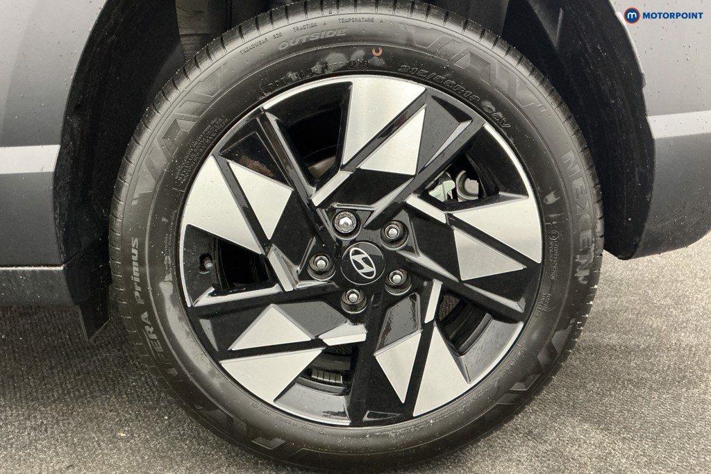 Hyundai Kona Advance Automatic Petrol-Electric Hybrid SUV - Stock Number (1672623) - 31st supplementary image