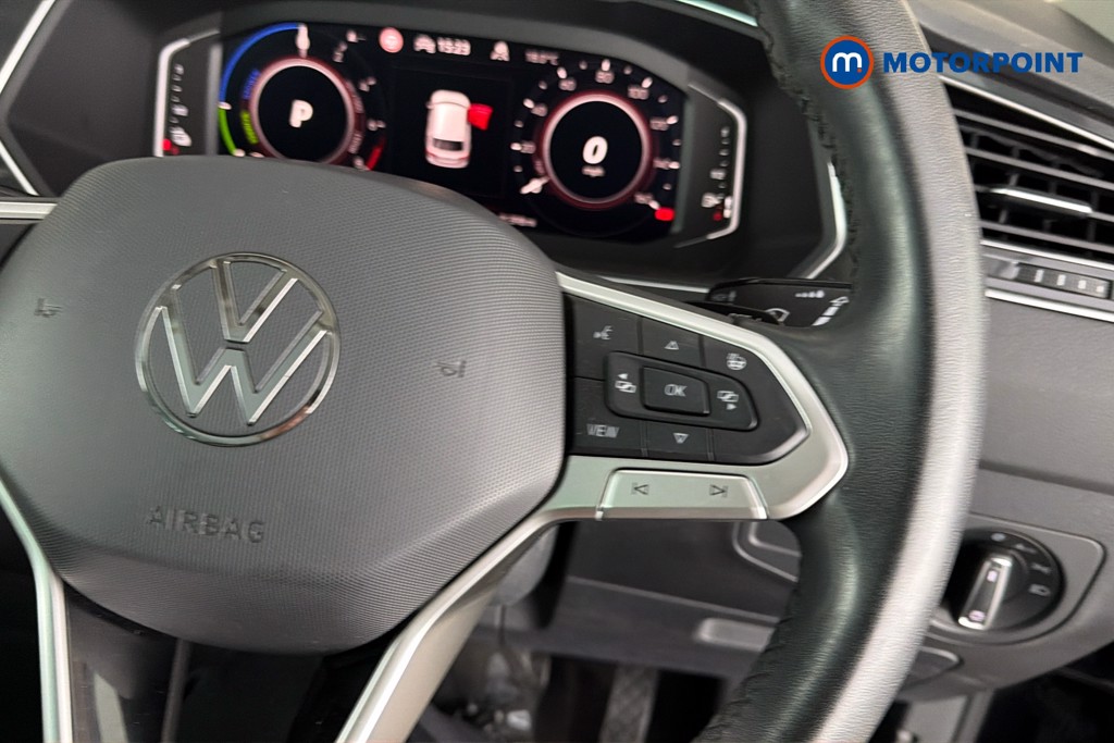 Volkswagen Tiguan Elegance Automatic Petrol Plug-In Hybrid SUV - Stock Number (1672852) - 4th supplementary image