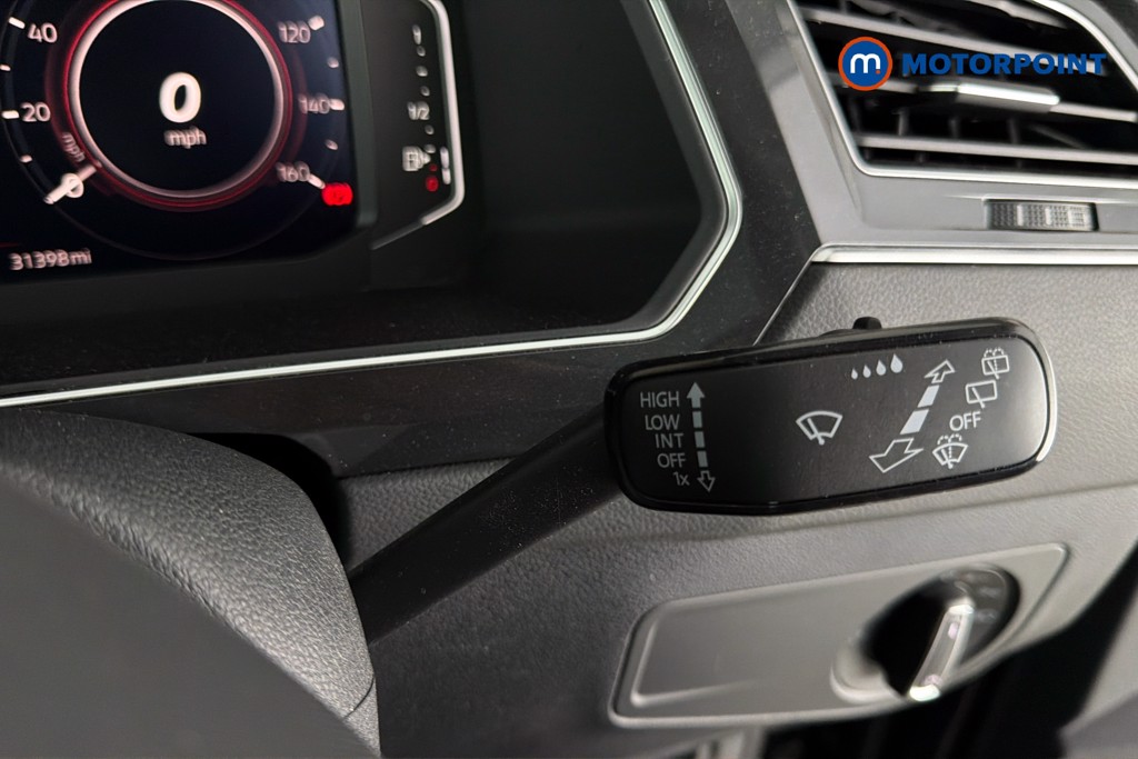 Volkswagen Tiguan Elegance Automatic Petrol Plug-In Hybrid SUV - Stock Number (1672852) - 7th supplementary image