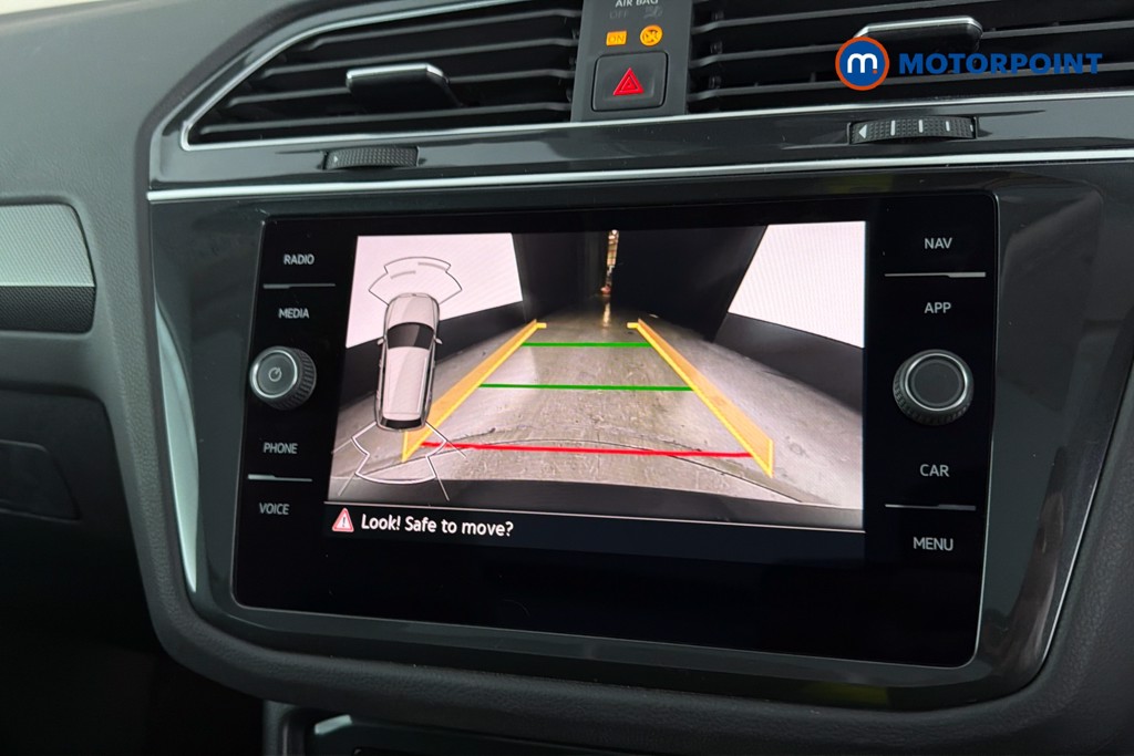 Volkswagen Tiguan Elegance Automatic Petrol Plug-In Hybrid SUV - Stock Number (1672852) - 11th supplementary image