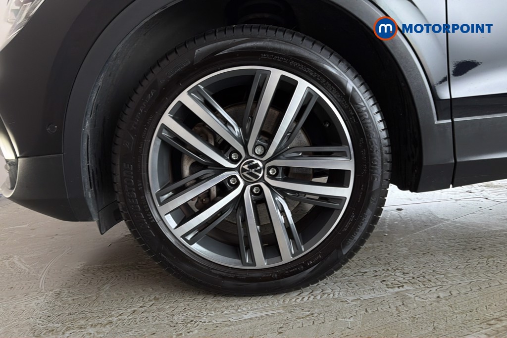 Volkswagen Tiguan Elegance Automatic Petrol Plug-In Hybrid SUV - Stock Number (1672852) - 47th supplementary image