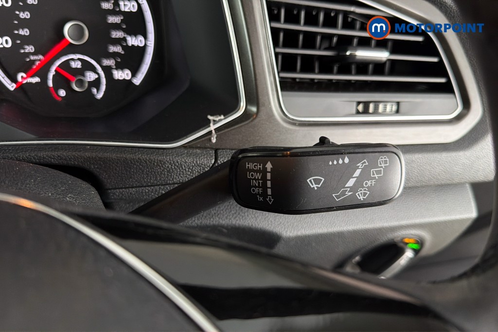 Volkswagen T-Roc SE Manual Diesel SUV - Stock Number (1672853) - 7th supplementary image
