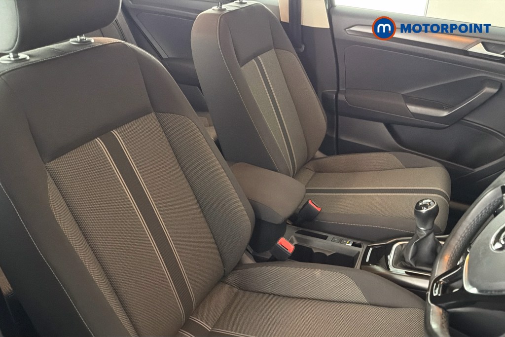 Volkswagen T-Roc SE Manual Diesel SUV - Stock Number (1672853) - 14th supplementary image