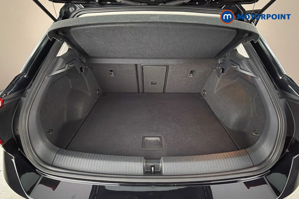 Volkswagen T-Roc SE Manual Diesel SUV - Stock Number (1672853) - 39th supplementary image