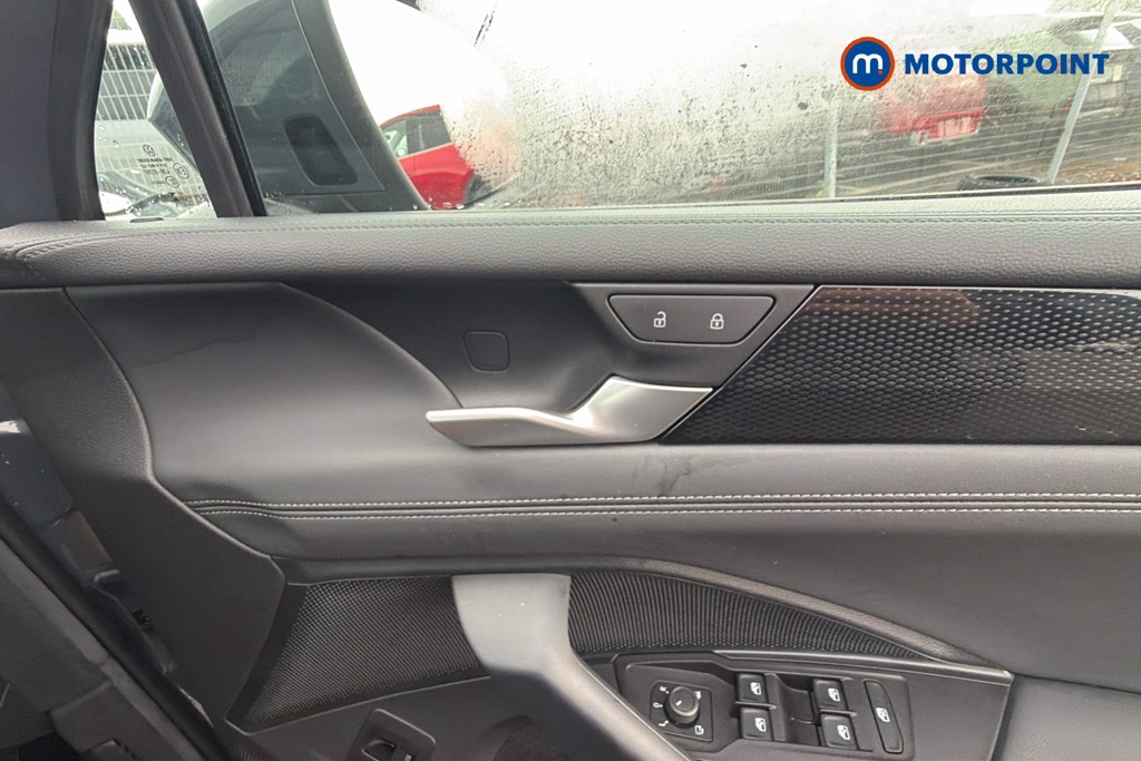 Volkswagen Tiguan Match Automatic Diesel SUV - Stock Number (1672857) - 3rd supplementary image