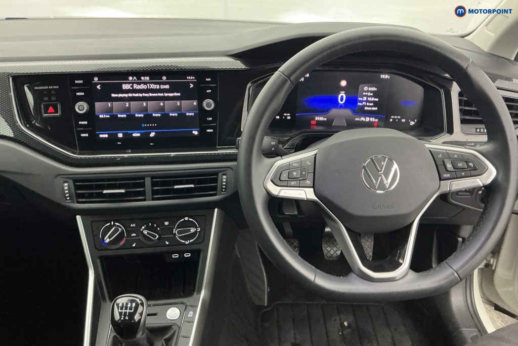 Volkswagen Taigo Match Manual Petrol SUV - Stock Number (1672908) - 1st supplementary image