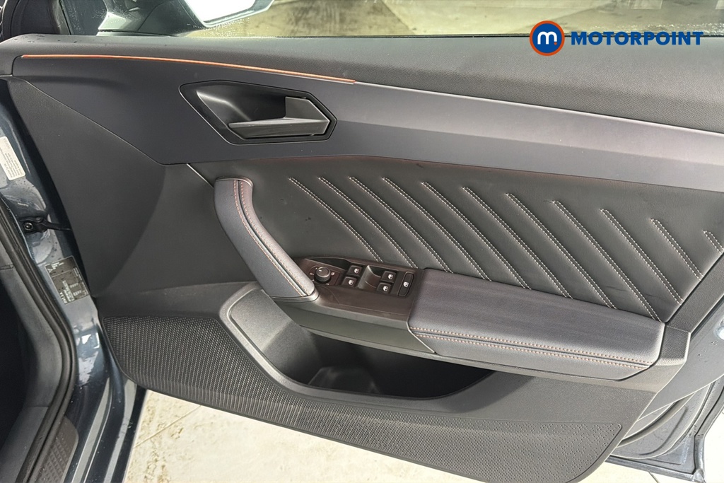 Cupra Leon VZ2 Automatic Petrol Hatchback - Stock Number (1673510) - 18th supplementary image