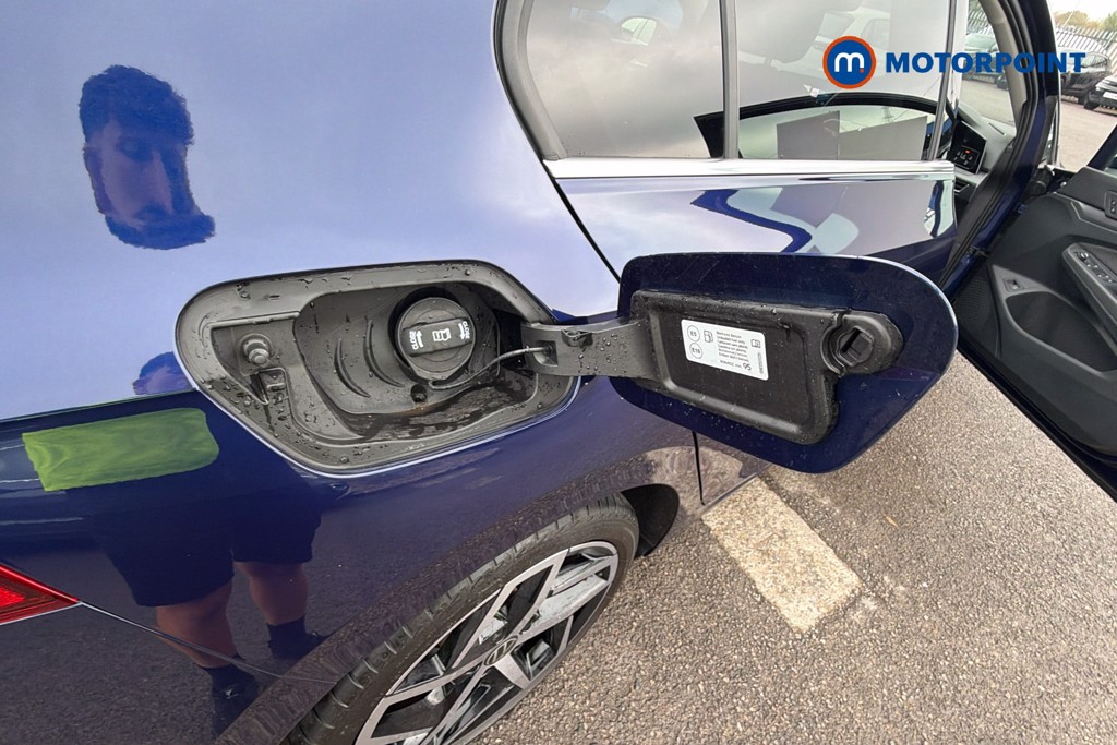 Volkswagen Golf Style Automatic Petrol Plug-In Hybrid Hatchback - Stock Number (1673557) - 25th supplementary image
