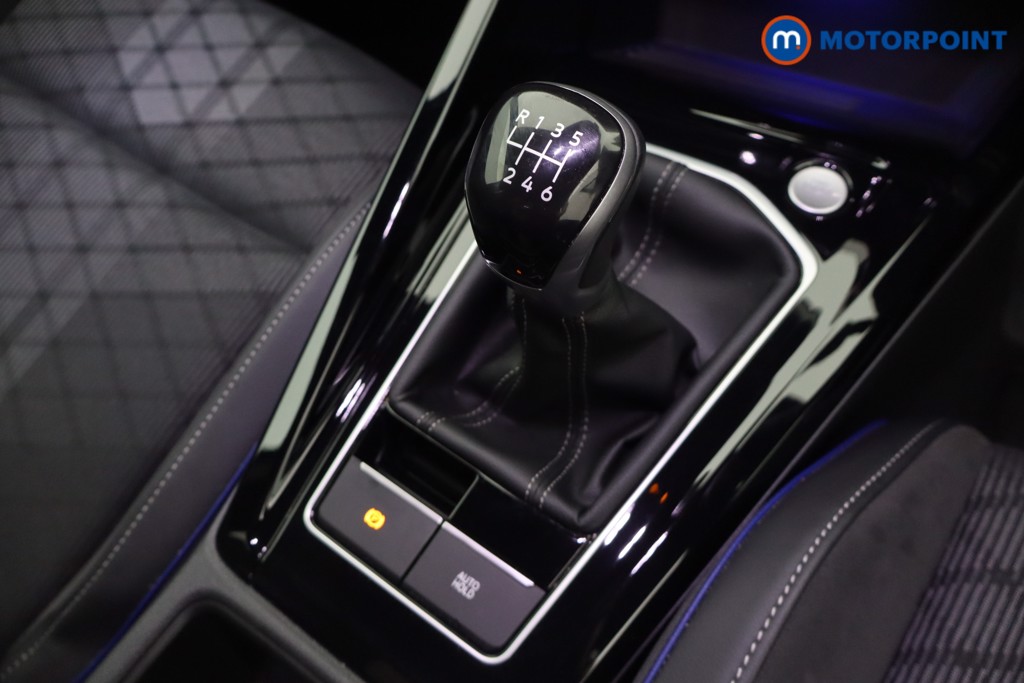 Volkswagen Golf Black Edition Manual Petrol Hatchback - Stock Number (1673584) - 4th supplementary image