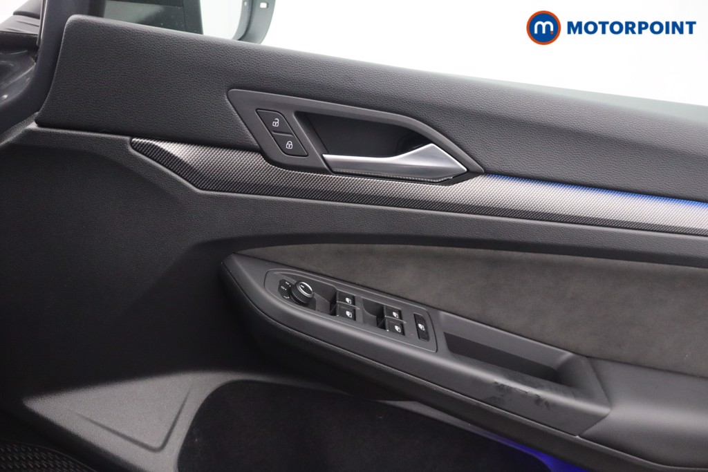 Volkswagen Golf Black Edition Manual Petrol Hatchback - Stock Number (1673584) - 9th supplementary image