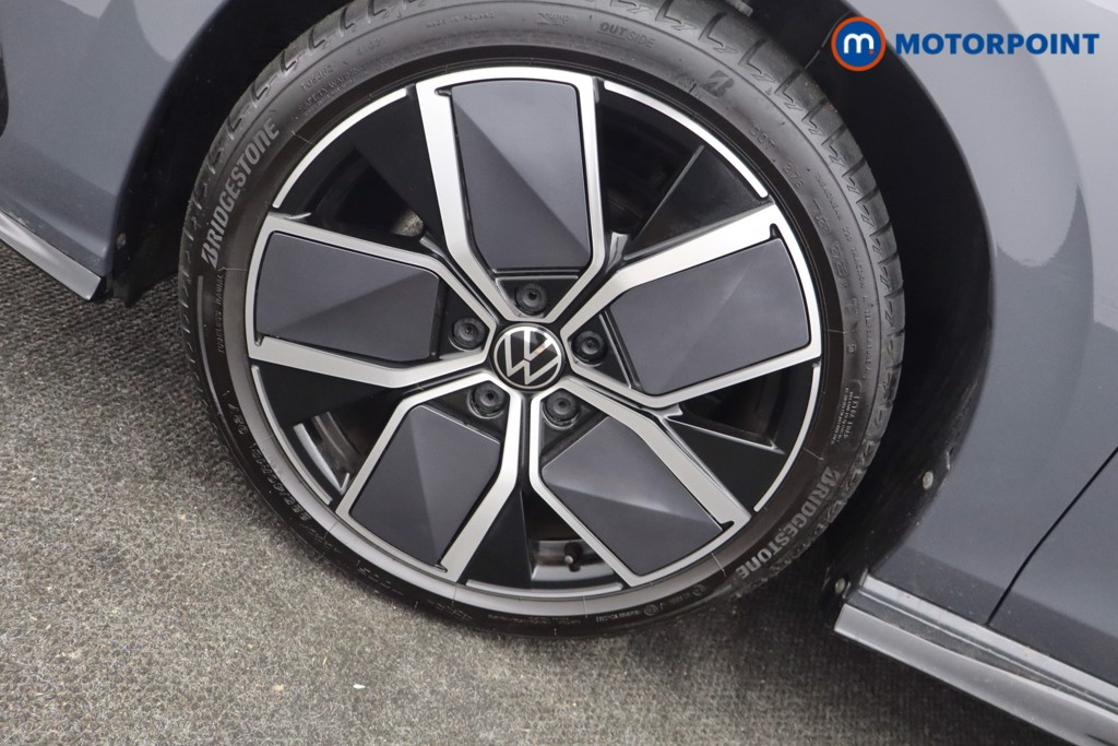 Volkswagen Golf Black Edition Manual Petrol Hatchback - Stock Number (1673584) - 17th supplementary image