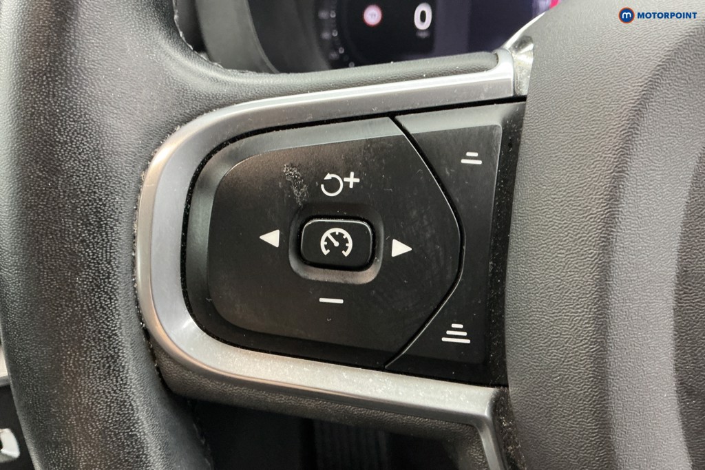Volvo Xc60 Core Automatic Petrol SUV - Stock Number (1673624) - 12th supplementary image