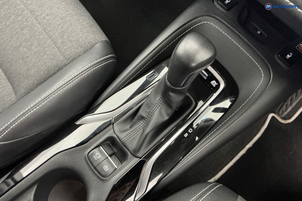 Toyota Corolla Design Automatic Petrol-Electric Hybrid Hatchback - Stock Number (1673656) - 8th supplementary image