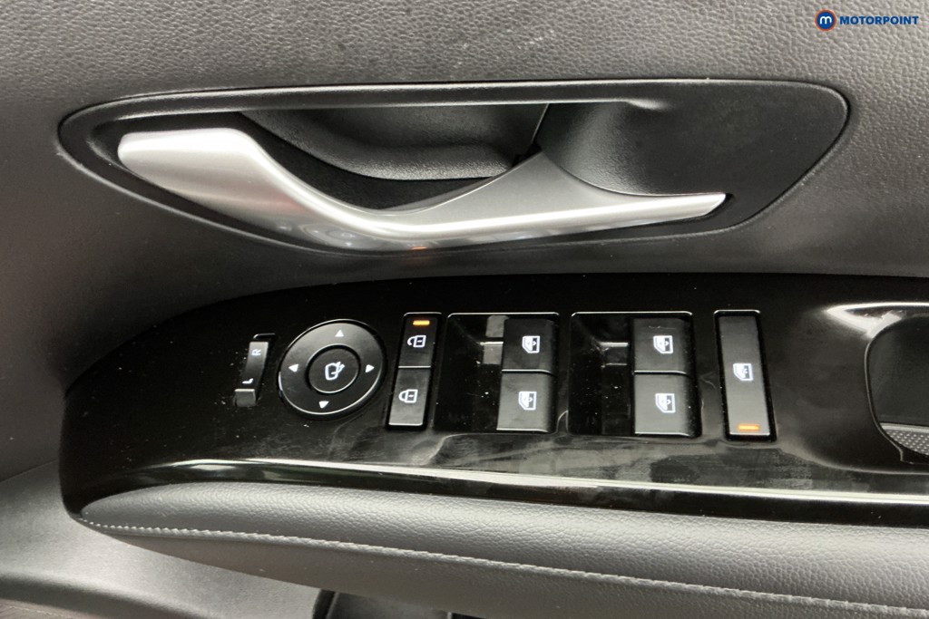 Hyundai Tucson Ultimate Automatic Petrol SUV - Stock Number (1673662) - 17th supplementary image