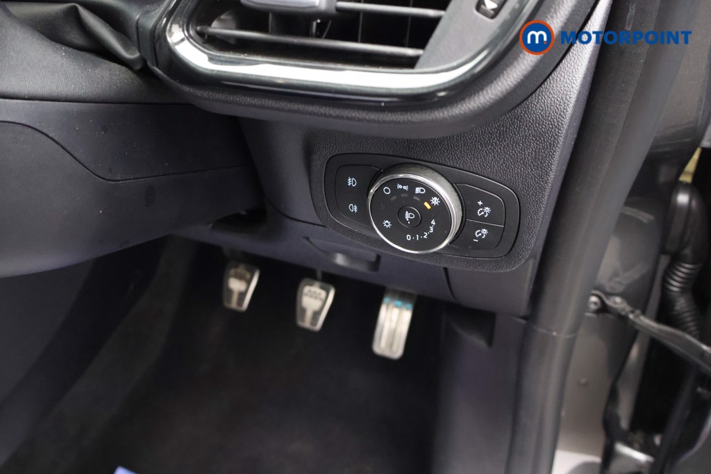 Ford Fiesta St-Line X Manual Petrol Hatchback - Stock Number (1673671) - 19th supplementary image