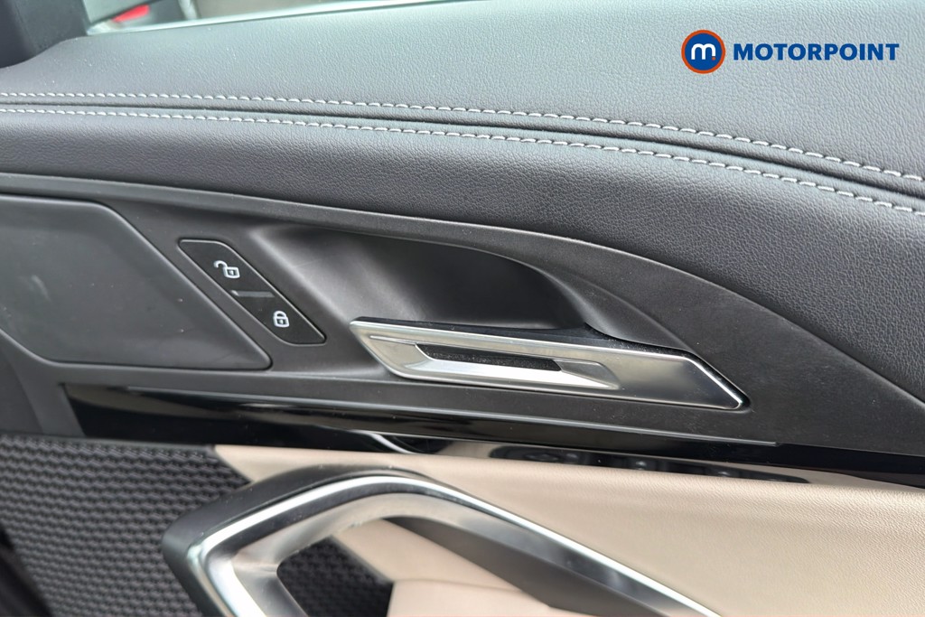 BMW X1 Xline Automatic Petrol SUV - Stock Number (1673757) - 4th supplementary image