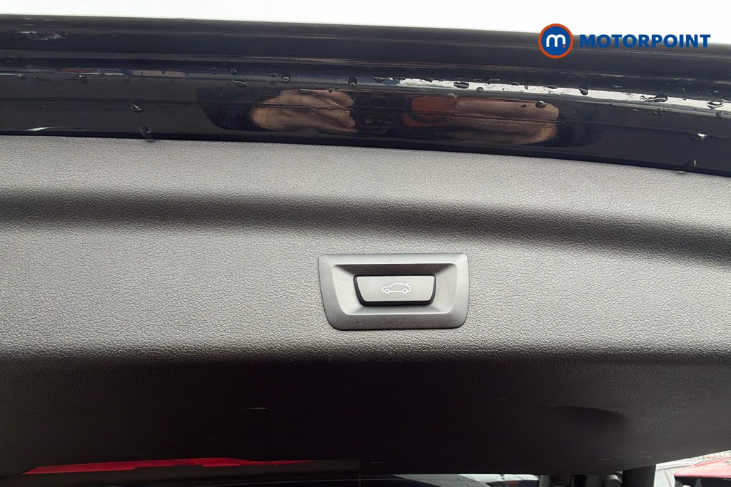 BMW X1 Xline Automatic Petrol SUV - Stock Number (1673757) - 21st supplementary image