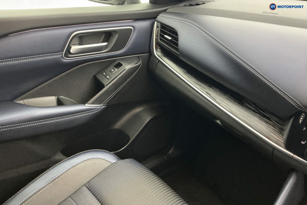 Nissan Qashqai Tekna Automatic Petrol-Electric Hybrid SUV - Stock Number (1673761) - 10th supplementary image