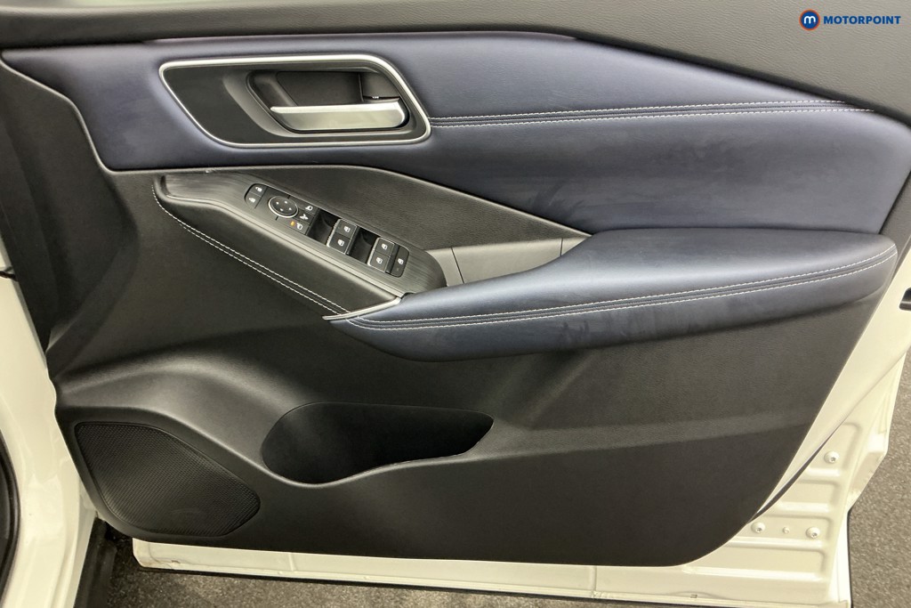 Nissan Qashqai Tekna Automatic Petrol-Electric Hybrid SUV - Stock Number (1673761) - 16th supplementary image