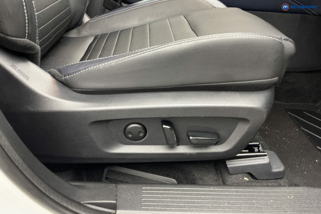Nissan Qashqai Tekna Automatic Petrol-Electric Hybrid SUV - Stock Number (1673761) - 19th supplementary image