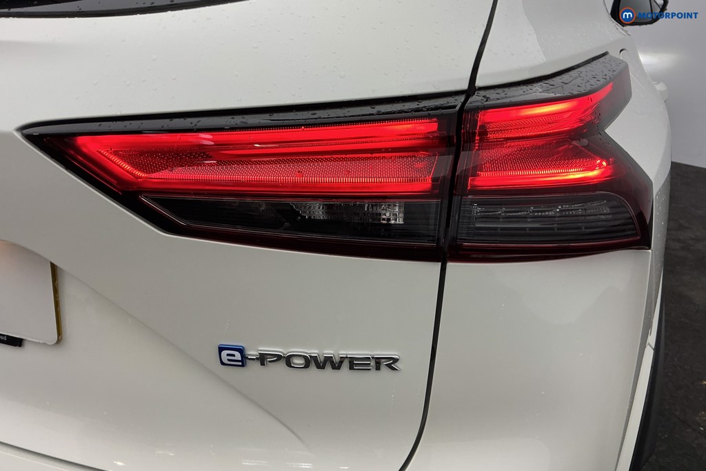 Nissan Qashqai Tekna Automatic Petrol-Electric Hybrid SUV - Stock Number (1673761) - 23rd supplementary image