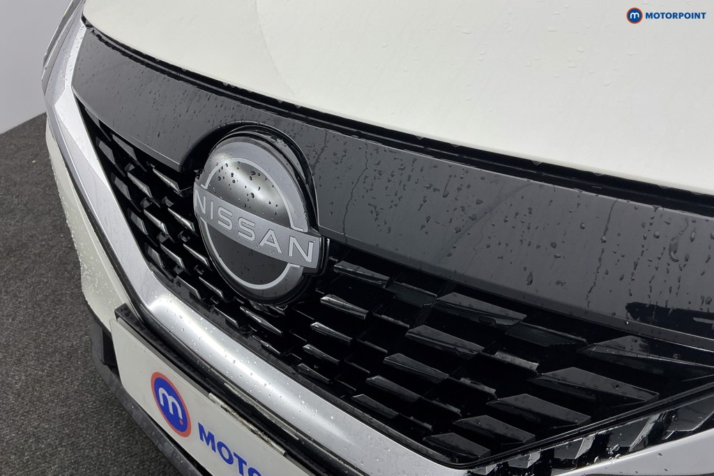 Nissan Qashqai Tekna Automatic Petrol-Electric Hybrid SUV - Stock Number (1673761) - 27th supplementary image