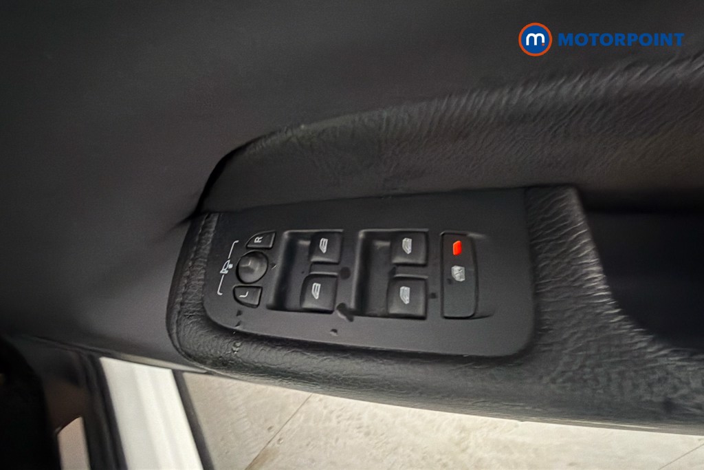 Volvo Xc60 Inscription Expression Automatic Petrol Plug-In Hybrid SUV - Stock Number (1673893) - 20th supplementary image