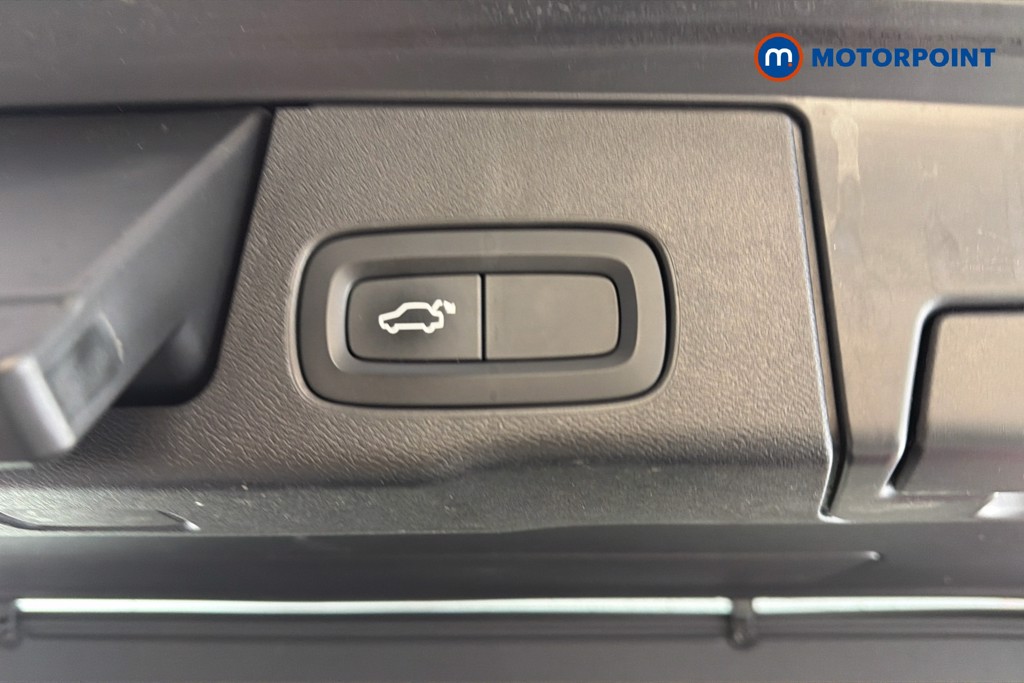 Volvo Xc60 Inscription Expression Automatic Petrol Plug-In Hybrid SUV - Stock Number (1673893) - 35th supplementary image