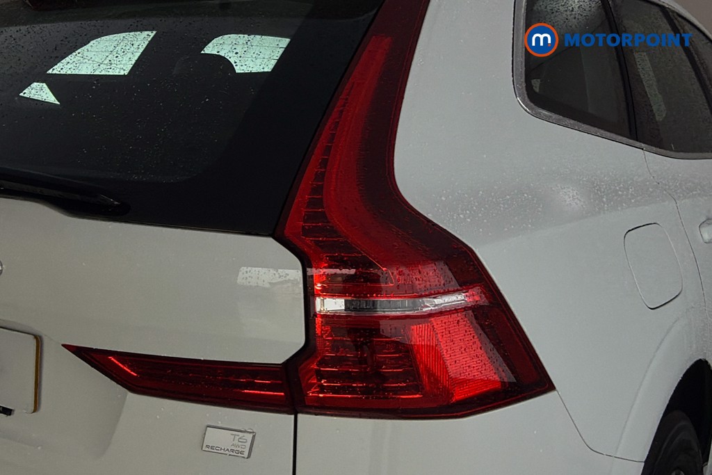 Volvo Xc60 Inscription Expression Automatic Petrol Plug-In Hybrid SUV - Stock Number (1673893) - 38th supplementary image
