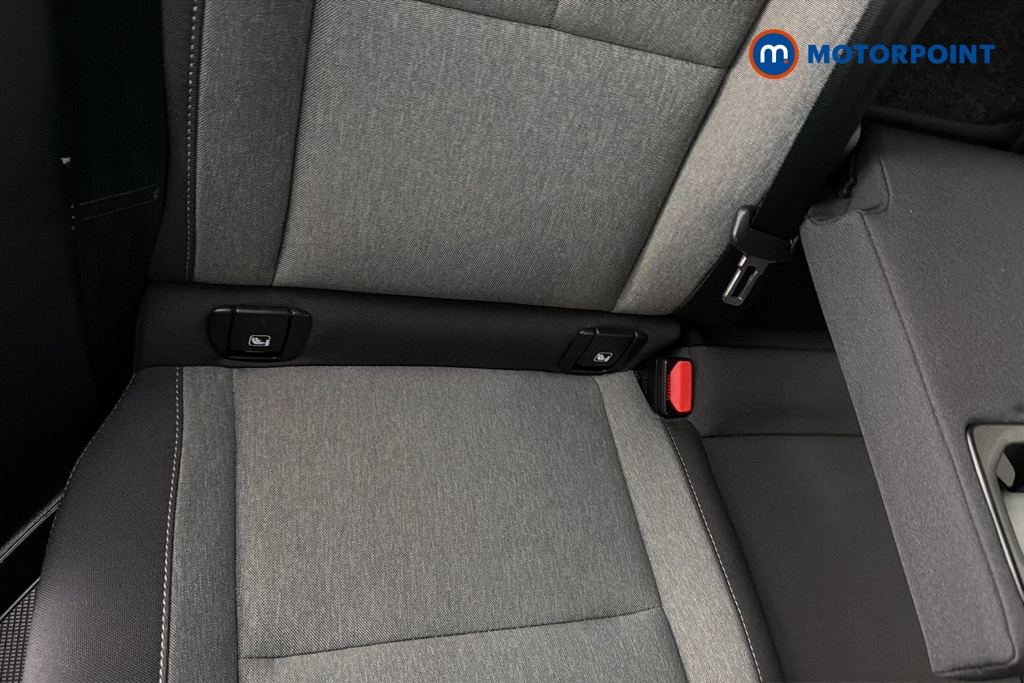 Volvo Xc40 Core Automatic Petrol SUV - Stock Number (1673987) - 27th supplementary image