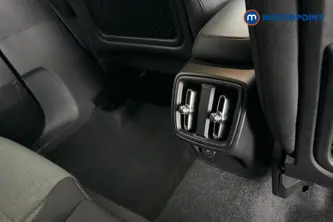 Volvo Xc40 Core Automatic Petrol SUV - Stock Number (1673987) - 28th supplementary image