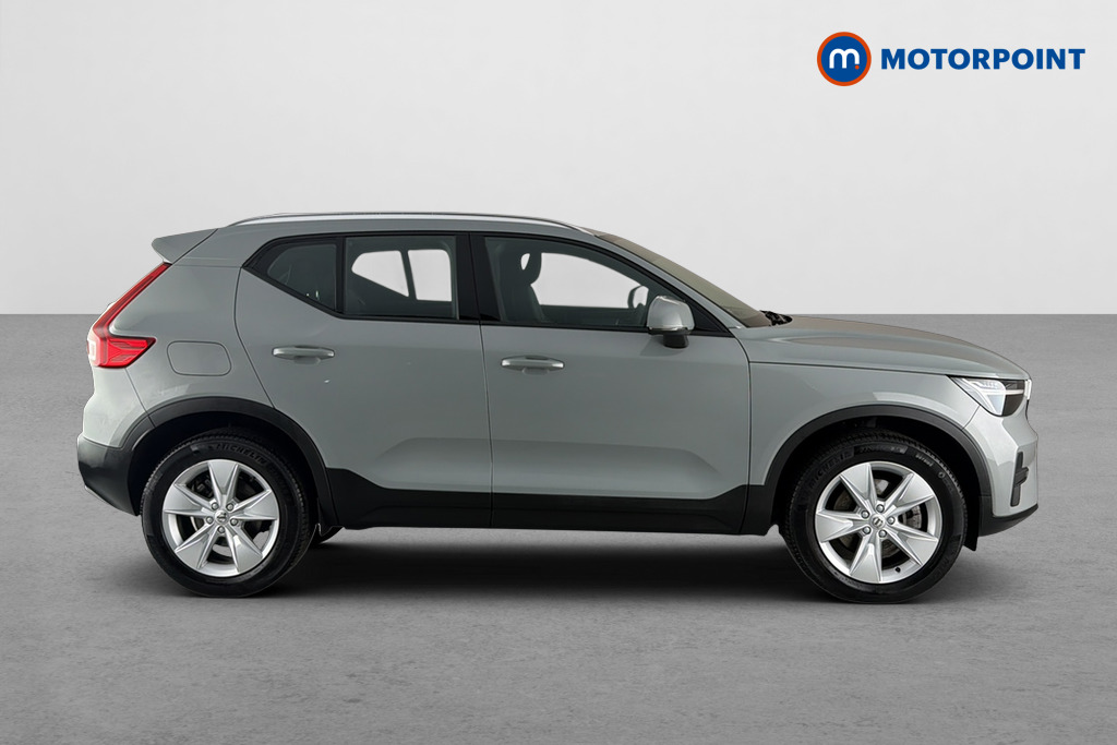Volvo Xc40 Core Automatic Petrol SUV - Stock Number (1673987) - Passenger side