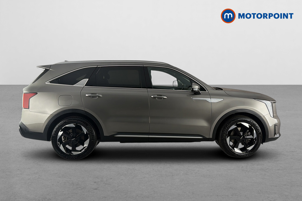 KIA Sorento 4 Automatic Petrol Plug-In Hybrid SUV - Stock Number (1674000) - Passenger side