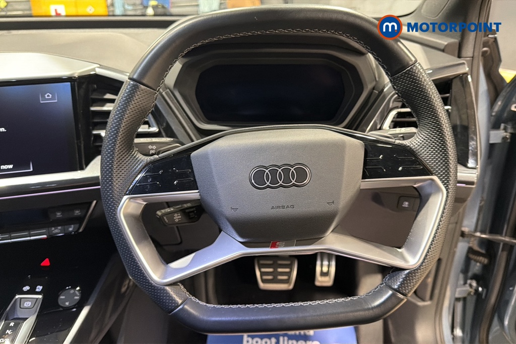 Audi Q4 Black Edition Automatic Electric SUV - Stock Number (1674002) - 2nd supplementary image