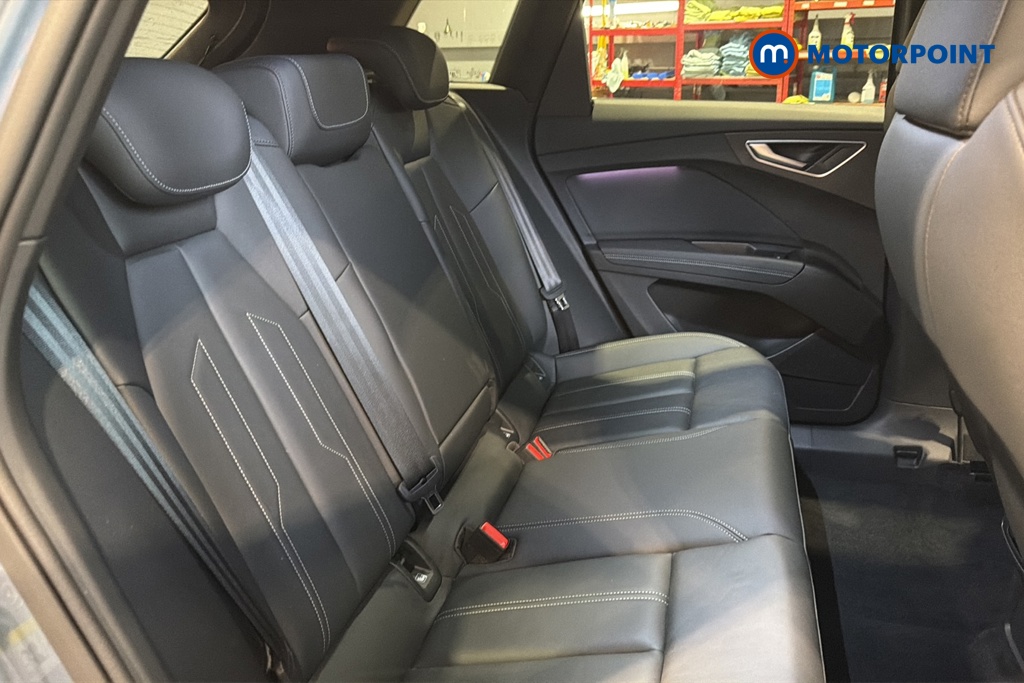 Audi Q4 Black Edition Automatic Electric SUV - Stock Number (1674002) - 25th supplementary image