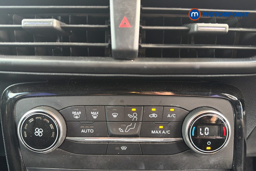 Ford Ecosport Titanium Manual Petrol SUV - Stock Number (1630745) - 13th supplementary image