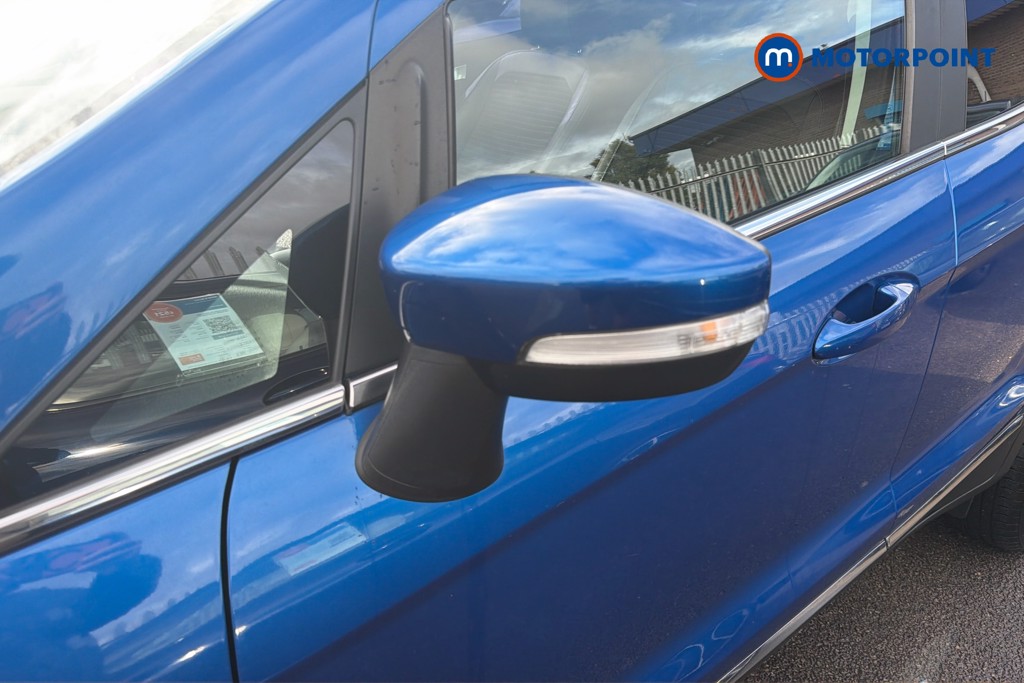 Ford Ecosport Titanium Manual Petrol SUV - Stock Number (1630745) - 19th supplementary image